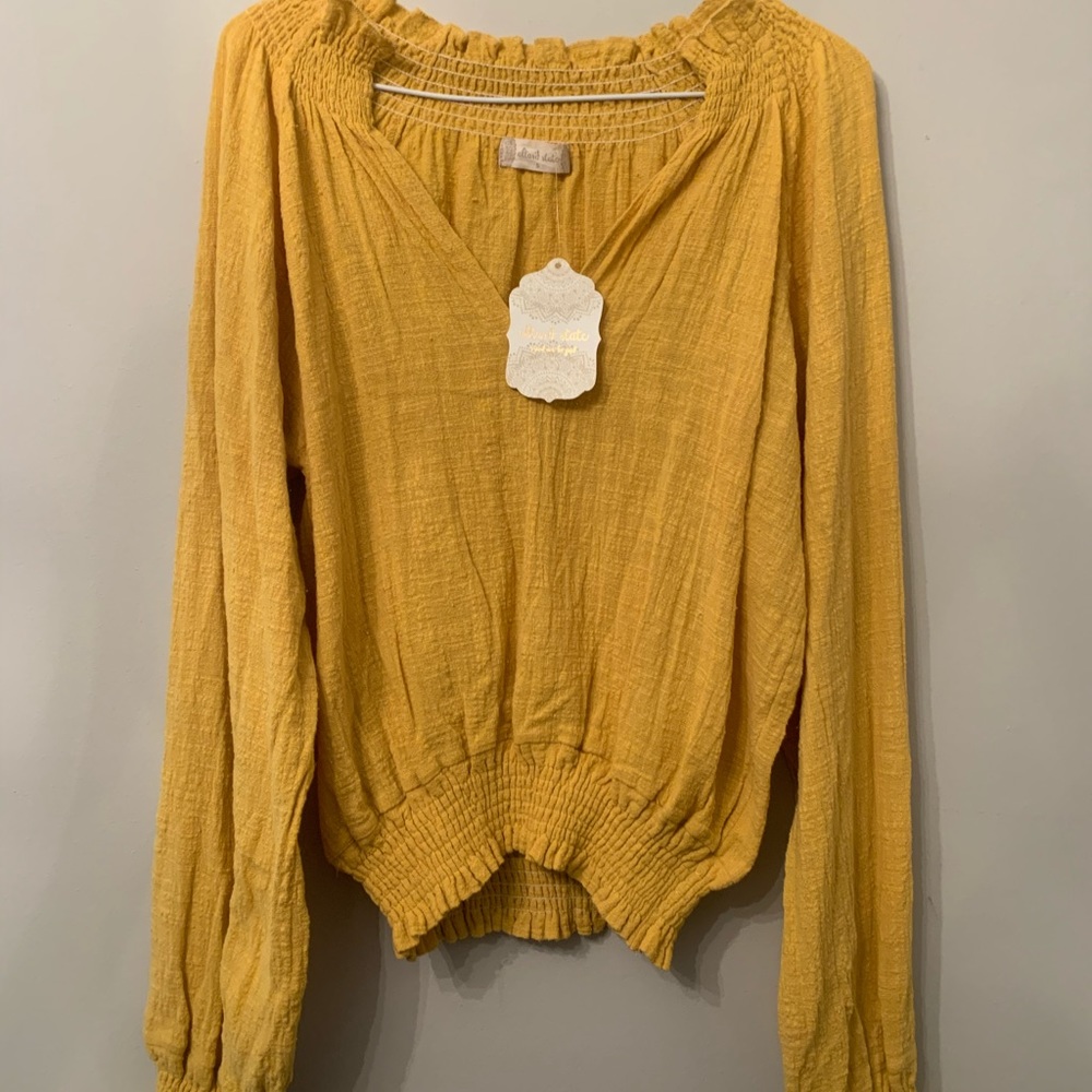 NWT women’s Altar’d State long sleeved shirt